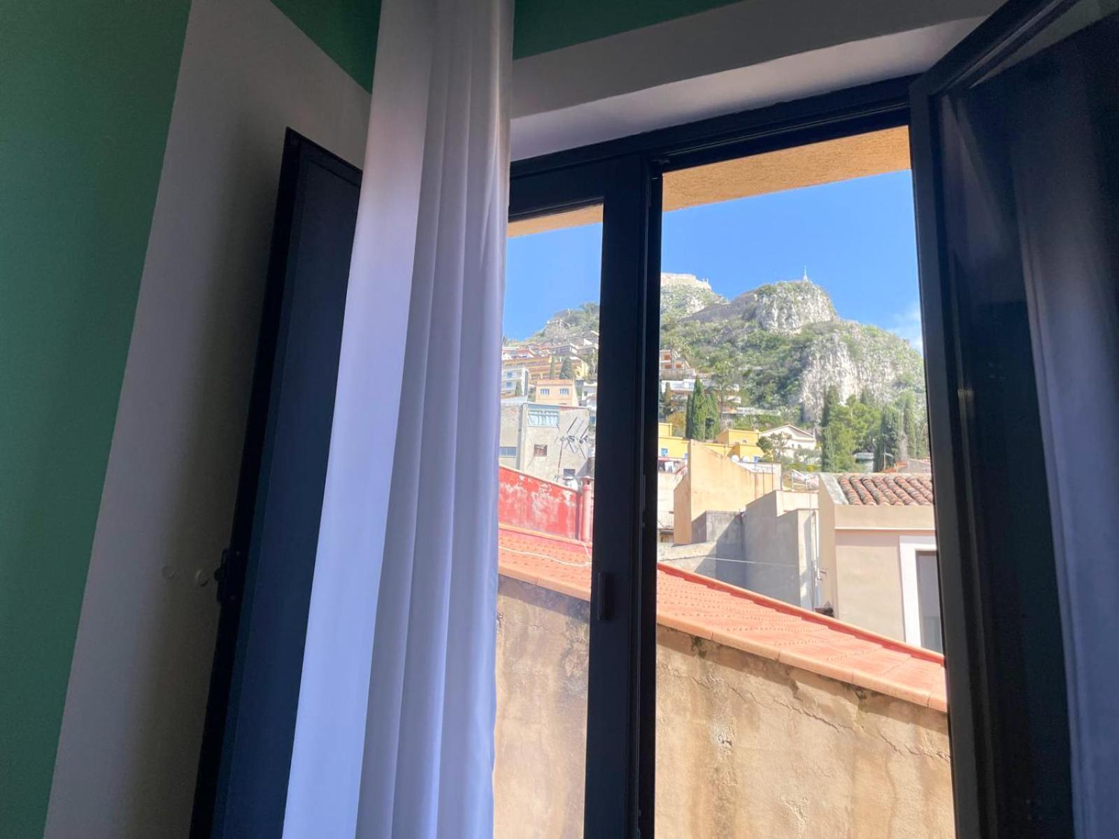 Anto'S Apartment ตาออร์มินา ภายนอก รูปภาพ